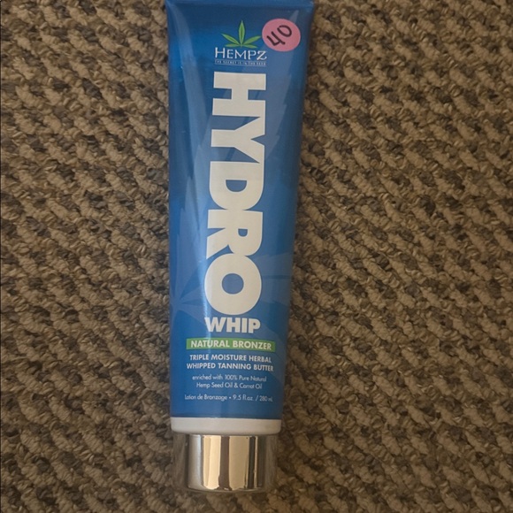 Hempz Hydro Whip Natural Bronzer in Blue Tube - Picture 1 of 1